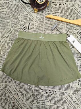 ALO Yoga Dune Grass Short skirt 🤗 Match Point Tennis Skirt XS NWT
